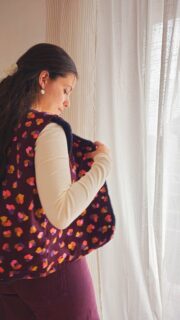 WORK 💜
Parce qu’on a beau vivre de belles galères, se battre contre l’imbattable, on se lève chaque matin le sourire aux lèvres pour aller faire ce qui nous anime. Et ça ça n’a pas de prix 🥹

Rendez-vous sur le shop rubrique "les nouveautés" pour profiter des précommandes et nous aider à faire en sorte que l’aventure dure encore et encore 🤗
.
#kapoune #matchymatchy #madeinfrance #moderesponsable #friends