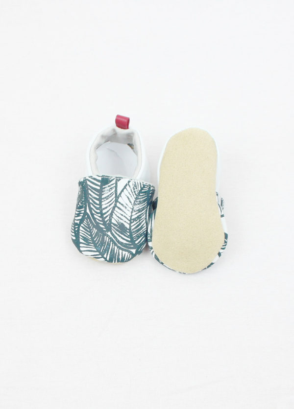 chaussons bébé cuir souple imprimé blanc motif lagon sérigraphie kapoune nantes cadeau de naissance