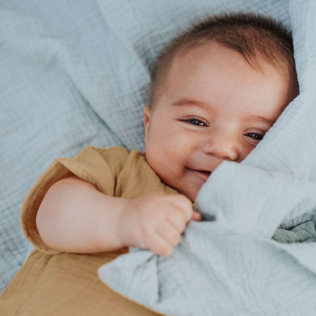 bébé sous lange