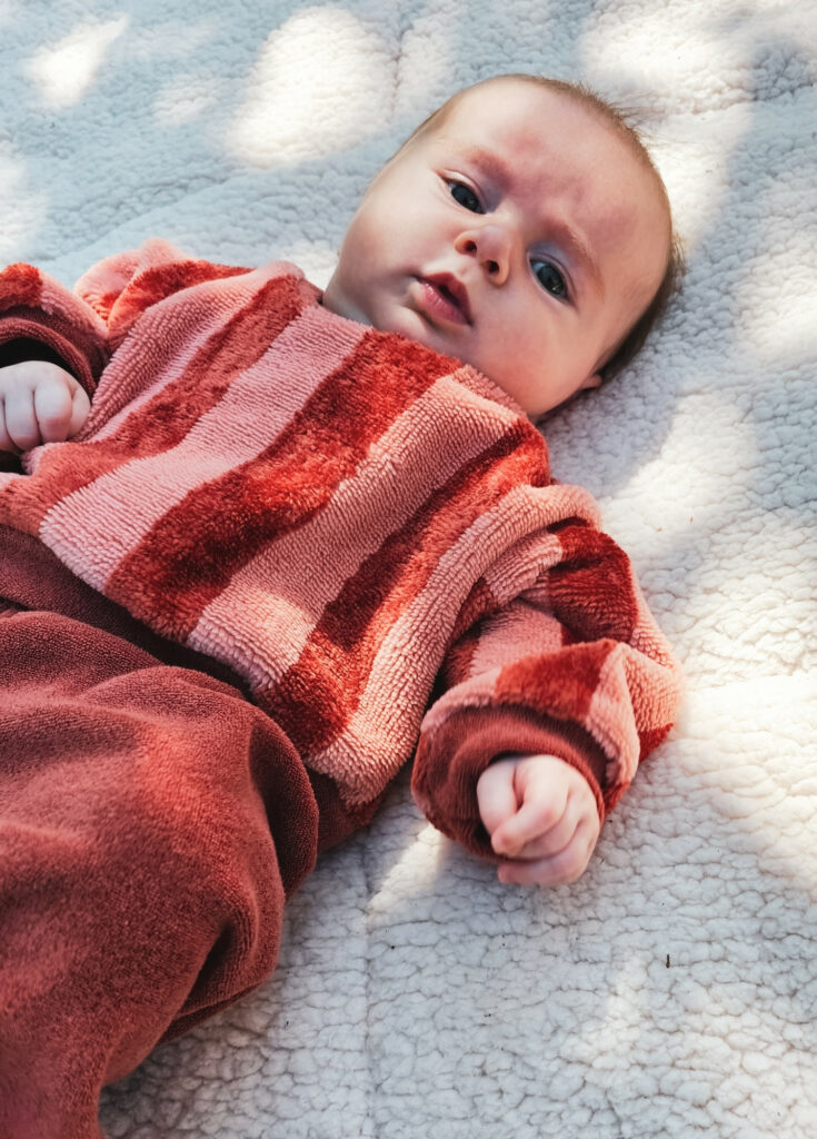 sweat bebe enfant eponge raye brique